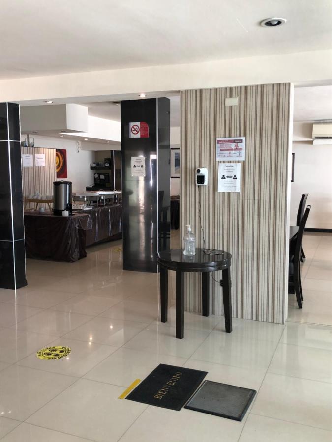 Hotel Francis คูเลียคัน ภายนอก รูปภาพ