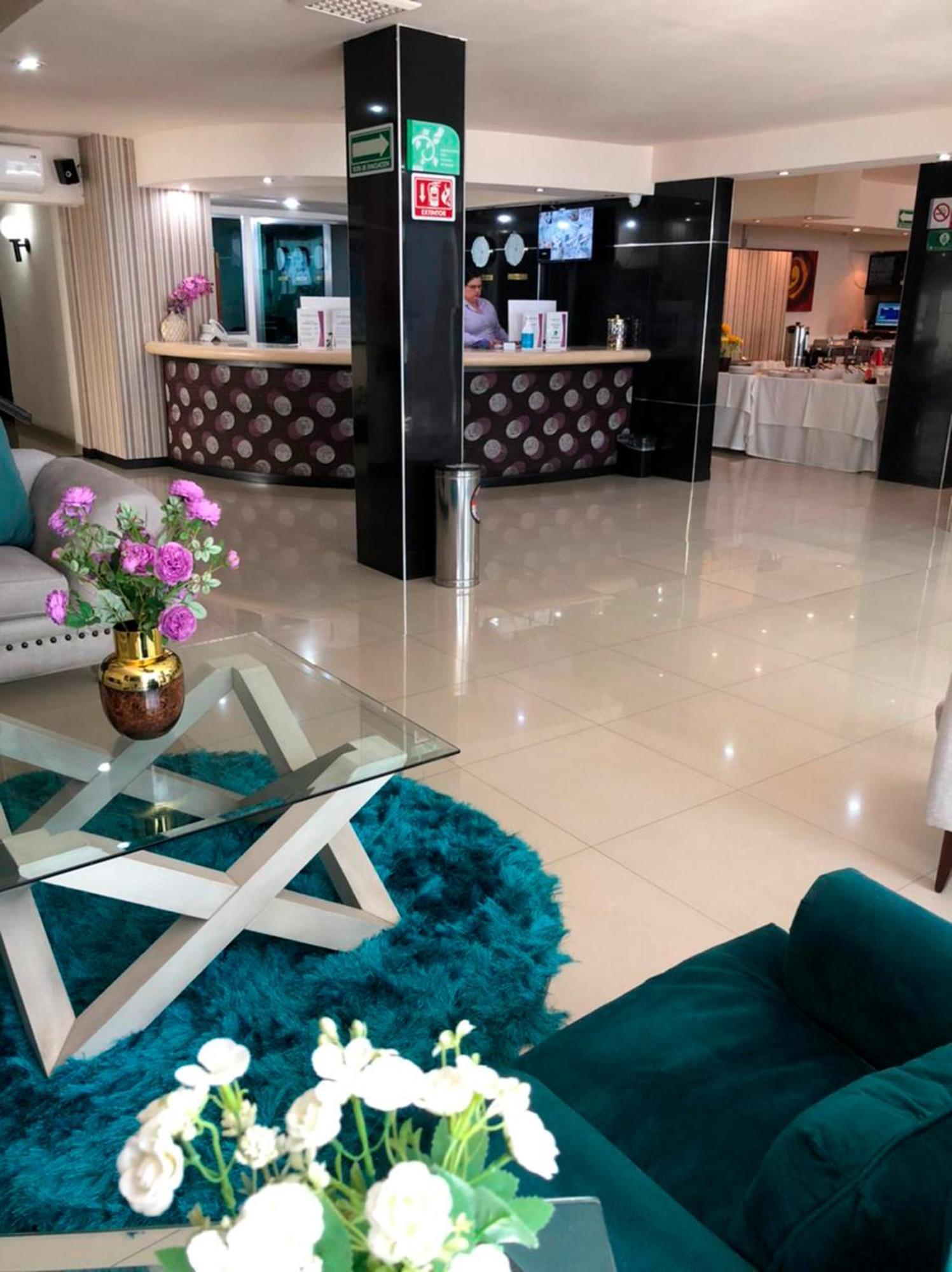 Hotel Francis คูเลียคัน ภายนอก รูปภาพ